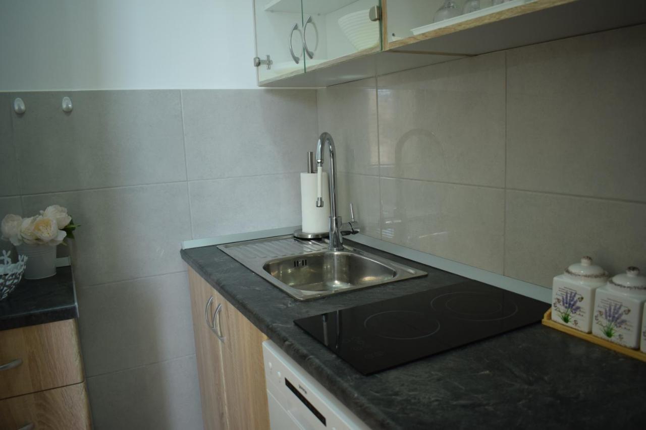 Optimist Makarska Town Center公寓 外观 照片